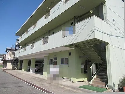 兵庫県丹波篠山市黒岡【マンション】の外観