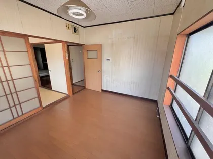 副島アパート【2階】の外観