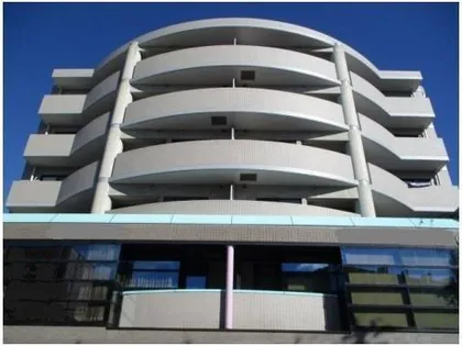 ザ サンライズ宝殿の画像