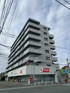 グルーリャ大和【1階】の外観