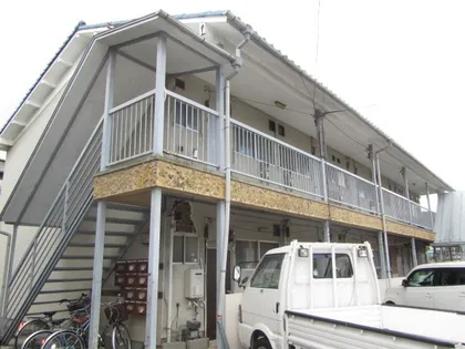 京都府長岡京市友岡西畑【アパート】の外観