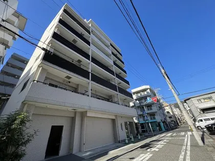 アスティーレ三宮【303号室】の外観