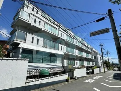 デラシオン御室【3階】の外観