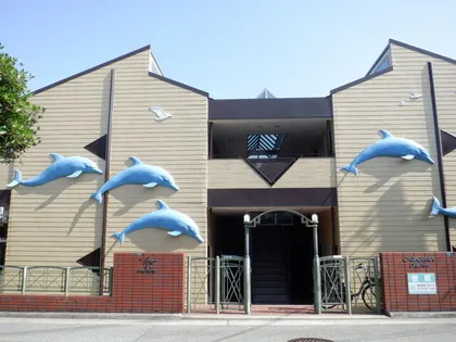 兵庫県宝塚市中野町【アパート】の外観