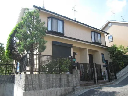 奈良県奈良市秋篠町【テラスハウス】の外観