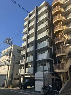 セオリー難波WEST【2階】の外観