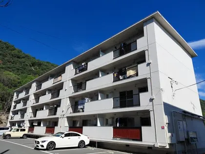 クローバー広畑才【2階】の外観