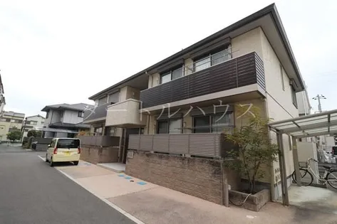 シャーメゾンラブリーゼ【2階】の外観