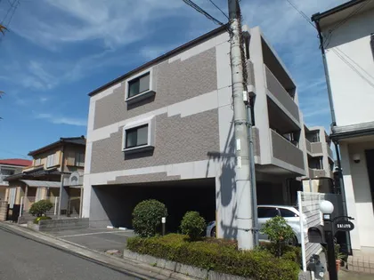 Salve【1階】の外観