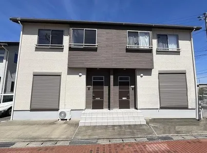 兵庫県南あわじ市賀集【テラスハウス】の外観