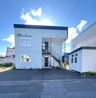 ブルーハウスの画像