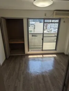 シャトーサンショウ【6階】の外観