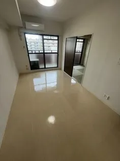 大阪府大阪市城東区成育1丁目【マンション】の外観