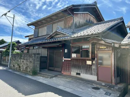 滋賀県蒲生郡日野町大字大窪【一戸建】の外観