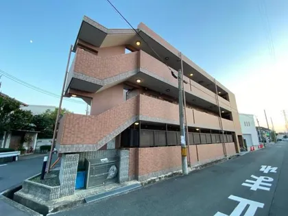 大阪府吹田市南正雀1丁目【マンション】の外観