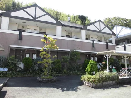 京都府京田辺市三山木中央4丁目【マンション】の外観