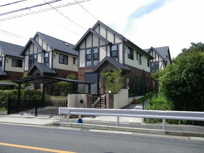 愛知県名古屋市瑞穂区彌富町字緑ケ岡【一戸建】の外観