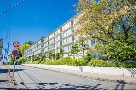 ローレルハイツあやめ池の画像