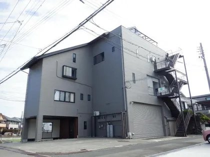 兵庫県伊丹市中野北2丁目【テラスハウス】の外観