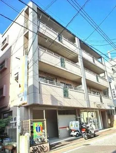 ジェネシス竹下の画像