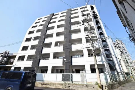 福岡県北九州市小倉北区馬借2丁目【マンション】の外観