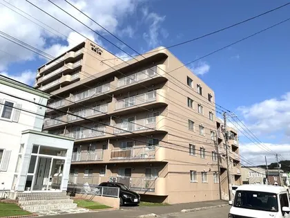 北海道札幌市南区石山一条2丁目【マンション】の外観