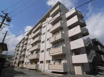 大阪府大東市諸福6丁目【マンション】の外観