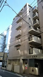 ライフ大手門【2階】の外観