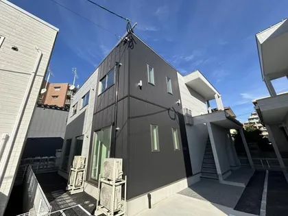 ライフ・モア原B棟【2階】の外観