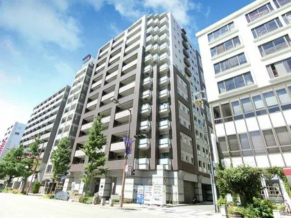 プレジール三ノ宮【10階】の外観