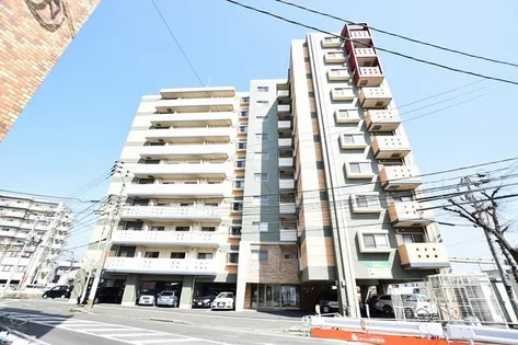 ウィングス砂津【6階】の外観