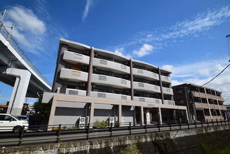 ジュネスハイム【403号室】の外観