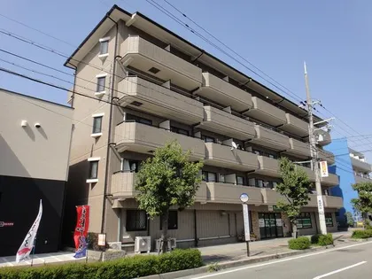 リバーウエスト宝塚【5階】の外観
