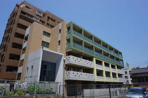 グランドゥール高峰【403号室】の外観