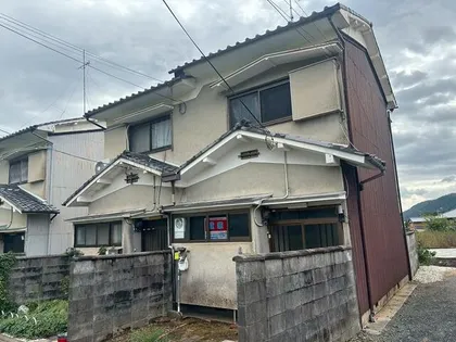 京都府京都市右京区嵯峨釈迦堂藤ノ木町【一戸建】の外観