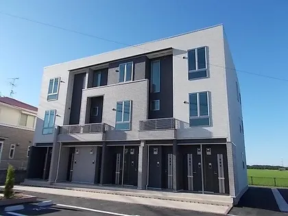 トリニティ ヴィレッジ Ⅲ【2階】の外観