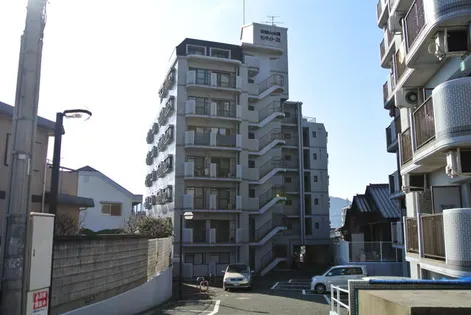 安部山公園センチュリー弐番館【403号室】の外観