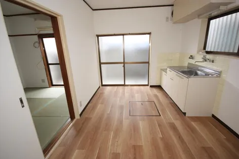 大阪府豊中市庄内西町5丁目【テラスハウス】の外観