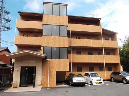 兵庫県三田市上井沢【マンション】の外観