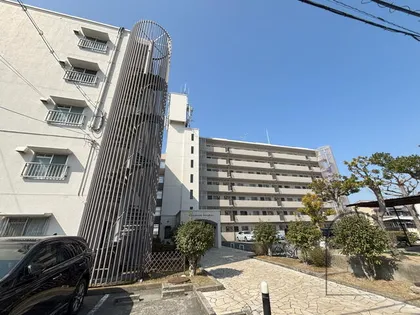 大阪府東大阪市若草町【マンション】の外観