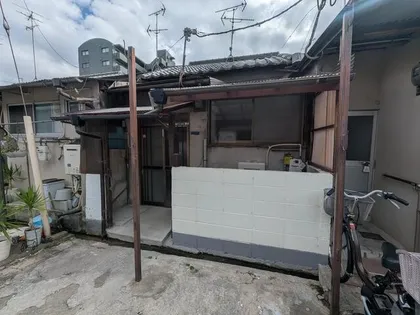 兵庫県尼崎市大島1丁目【テラスハウス】の外観