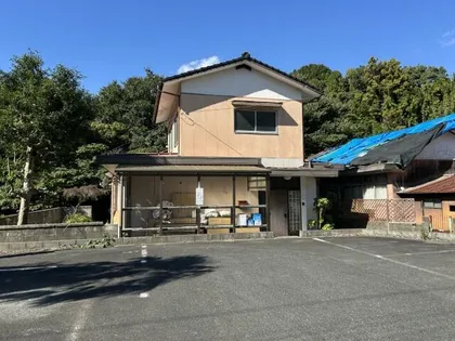 福岡県嘉麻市鴨生【一戸建】の間取り