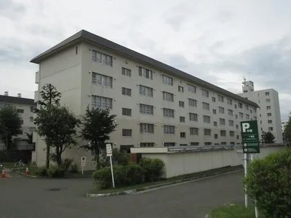 札幌西月寒団地4号棟の画像