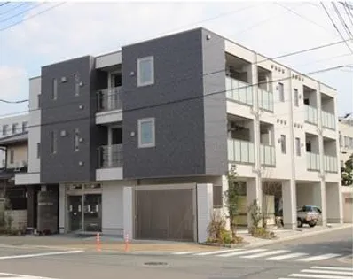 fortezza leon (フォルテッツア レオン)【2階】の外観