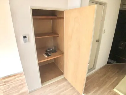 スカイパレス住吉【2階】の内装