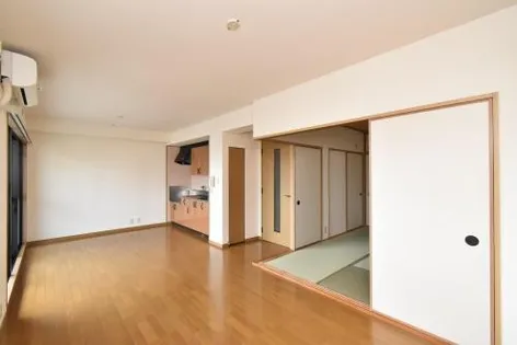 福岡県福岡市西区小戸3丁目【マンション】の外観