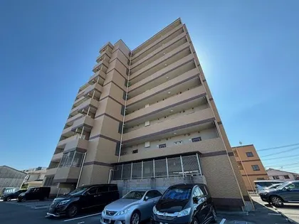 セントラルタワー大川【5階】の外観