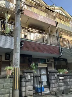 大阪府八尾市南本町4丁目【一戸建】の間取り