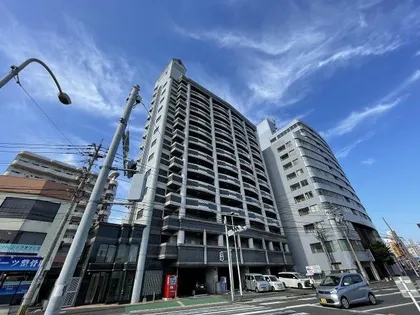福岡県北九州市小倉北区弁天町【マンション】の外観