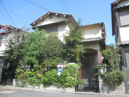 奈良県奈良市秋篠町【一戸建】の外観